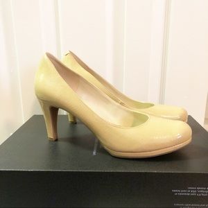 Naturalized Lennox Pump in Nude